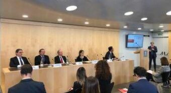 Malattie rare, Oro (Aop Health Italy): “Reinvestito in ricerca il 10% del fatturato”