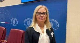 Malattie rare, Uniamo: “Solo per 5% c’è cura, puntare su tutti i tipi di ricerca”