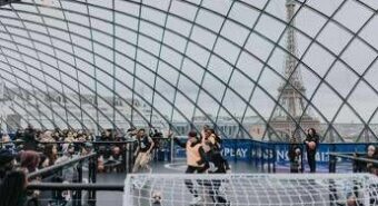 PlayStation unisce calcio e basket in un evento crossover a Parigi