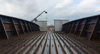 Procede secondo i tempi il cantiere per il nuovo ponte dell’Uccellino