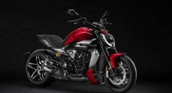 Ducati XDiavel V4: Sport Cruiser di nuova generazione