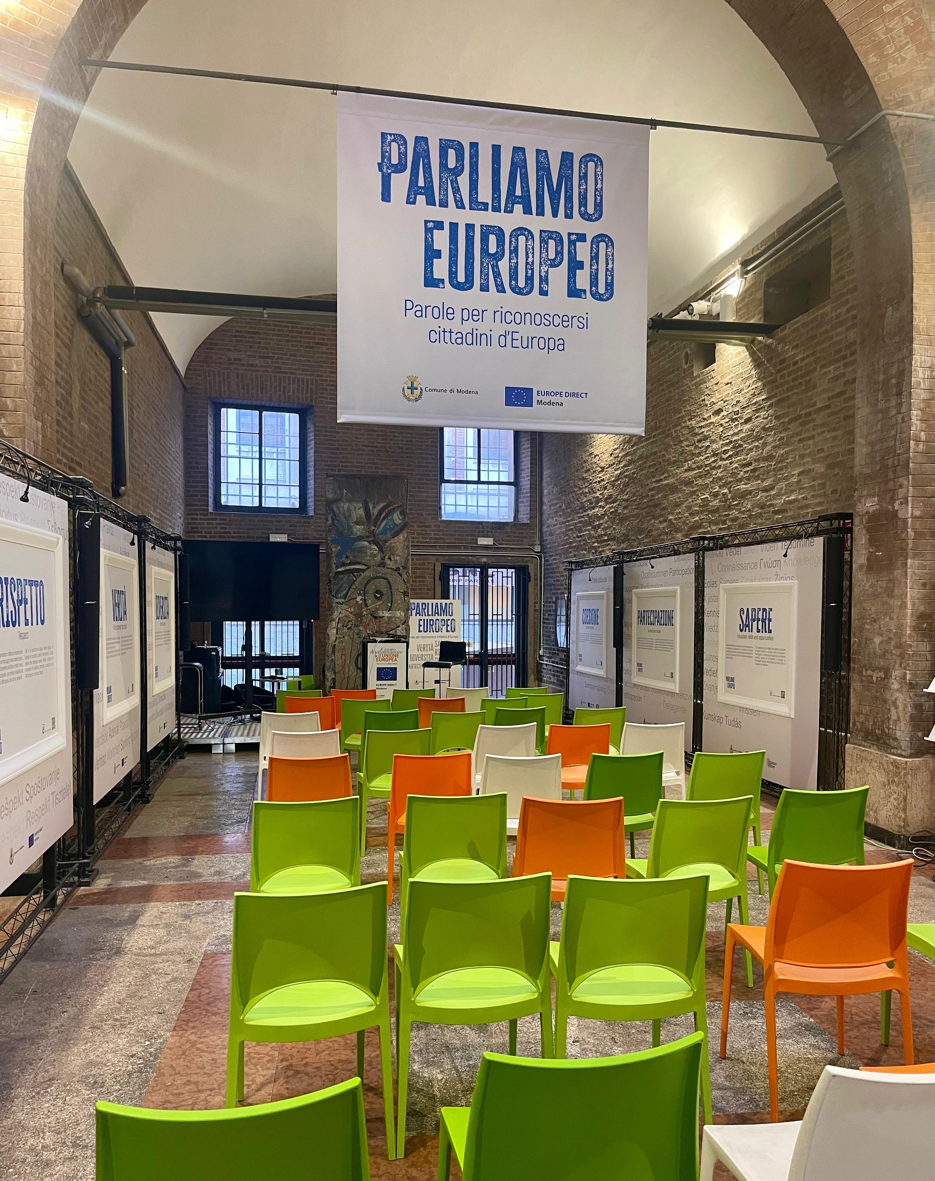 Modena, lunedì 24 febbraio in Galleria Europa, mobilitazione virtuale per chiedere il cessate il fuoco in Ucraina