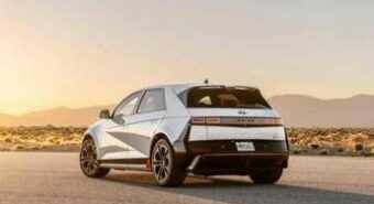 Hyundai IONIQ 5 N, ai MotorWeek 2025 eletta migliore auto sportiva