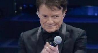 Sanremo 2025, Massimo Ranieri e l’occhio rosso: la diagnosi del medico
