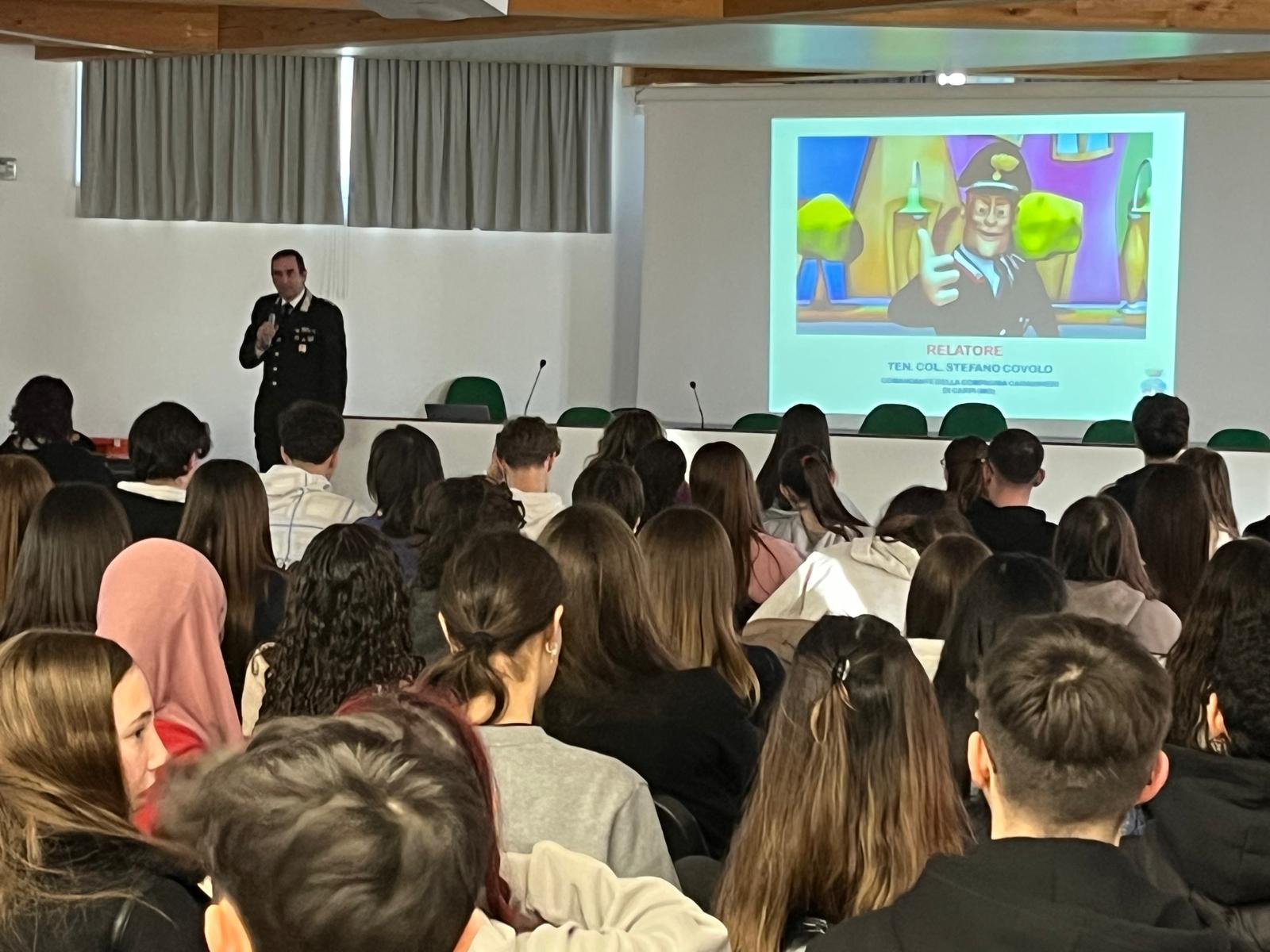 Finale Emilia, i Carabinieri incontrano gli studenti del liceo “M. Morandi”