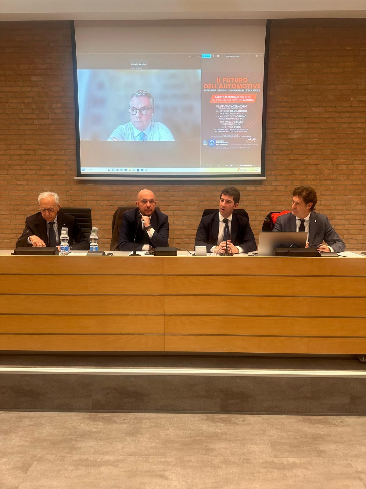 Modena, grande successo per il convegno “Il futuro dell’automotive”