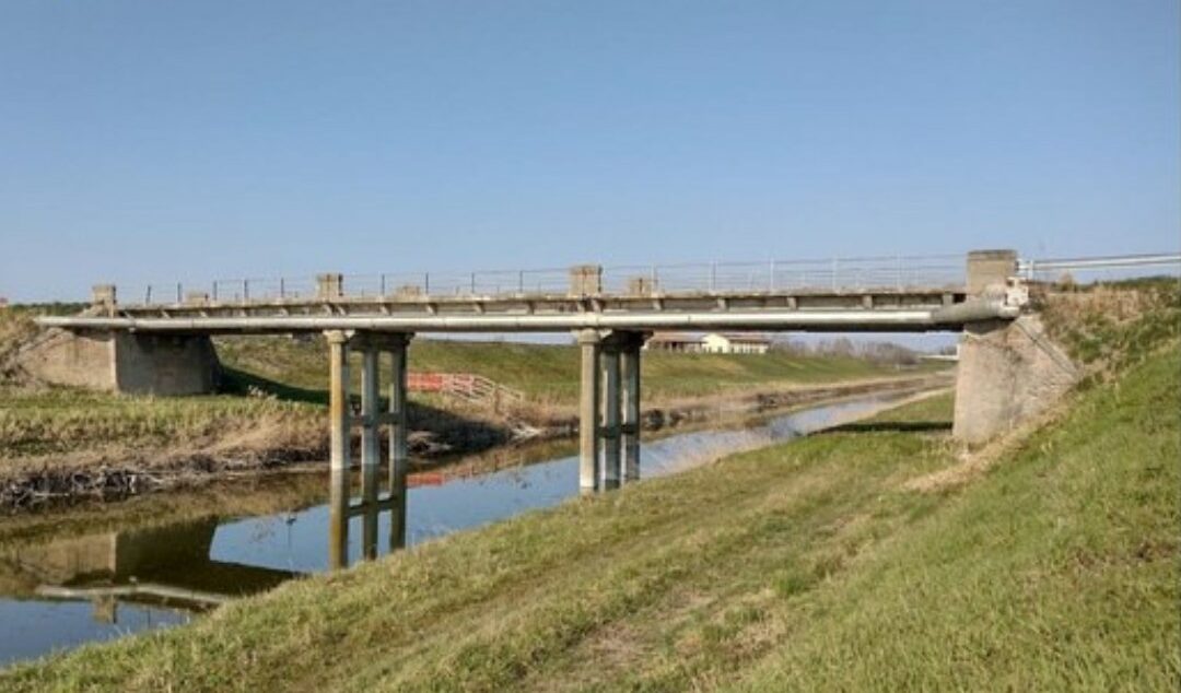 Chiude il ponte Foscaglia a Finale Emilia, lavori fino (almeno) a settembre
