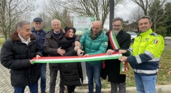 Medolla, inaugurato un nuovo defibrillatore al Parco Mon Jardin