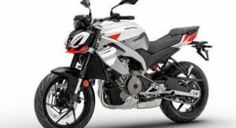 Aprilia Tuono 457: la nuova naked sportiva pensata per i giovani