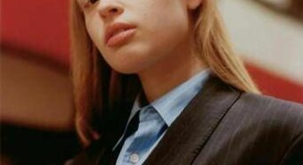 La figlia di Musk che l’ha rinnegato: “Non mi fa paura”