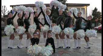 Le Phoenix Majorettes & Twirling di San Felice debuttano al Carnevale di Cavezzo
