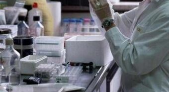 Tumore polmone, aumento sopravvivenza con amivantamab più lazertinib