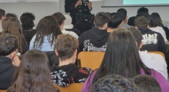 Cyberbullismo, alcol e droghe, i Carabinieri incontrano gli studenti del “Galilei” di Mirandola