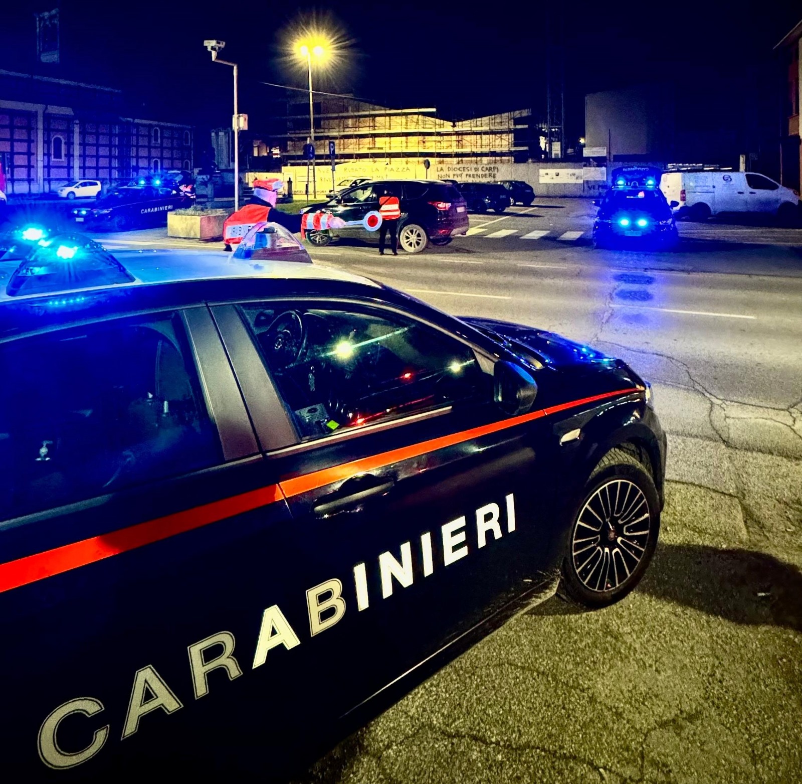 In tre con gli attrezzi da scasso in macchina: denunciati a Modena