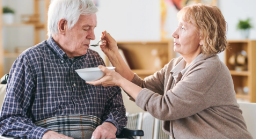 Come gestire l'anziano con difficoltà di deglutizione, incontri a Mirandola, Carpi, Castelfranco e Modena Come gestire l'anziano con difficoltà di deglutizione, incontri a Mirandola, Carpi, Castelfranco e Modena