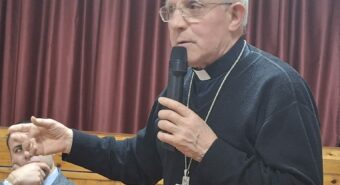 Monsignor Lino Pizzi e don Giorgio Govoni: “Doveroso difendere la sua memoria”