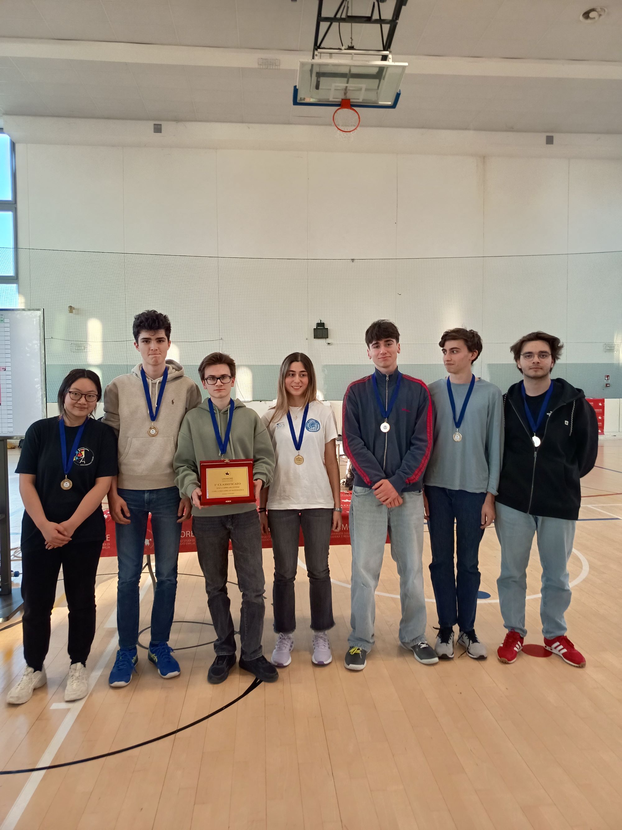 Modena, il liceo scientifico Tassoni vince la competizione nazionale di matematica a squadre