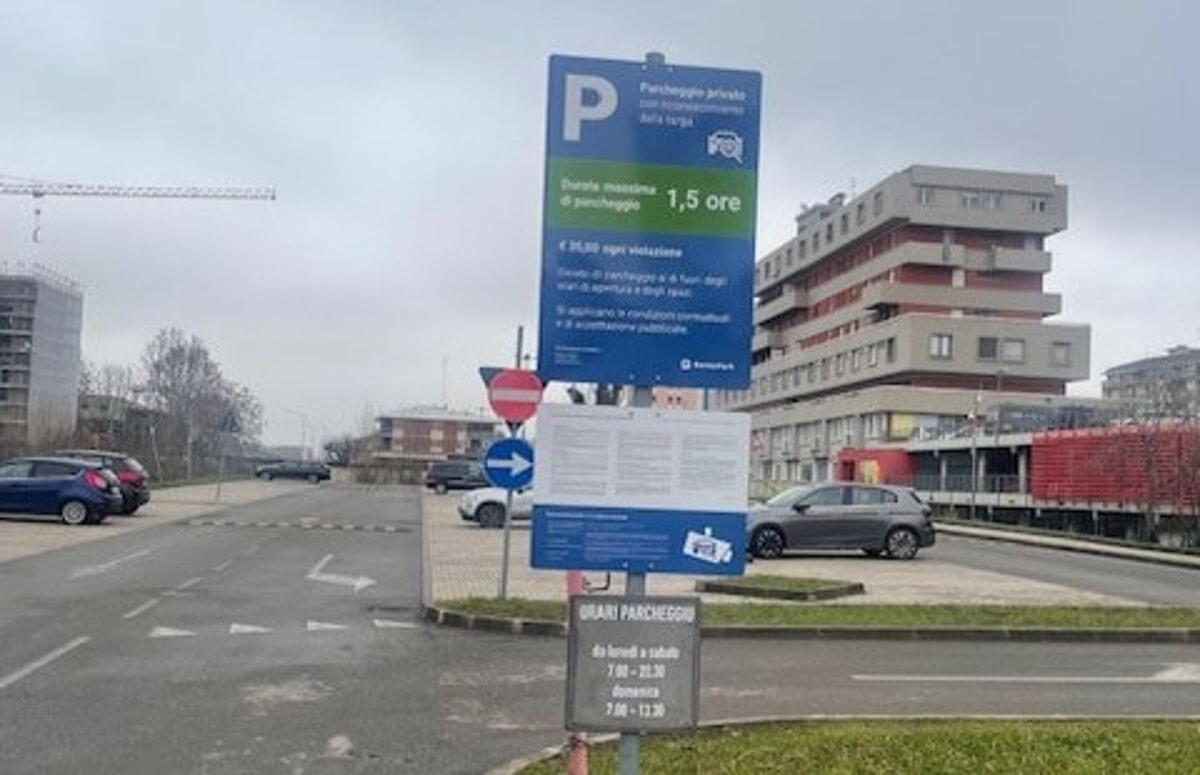Parcheggio Aldi Modena, dopo due mesi non sono ancora arrivati i risarcimenti