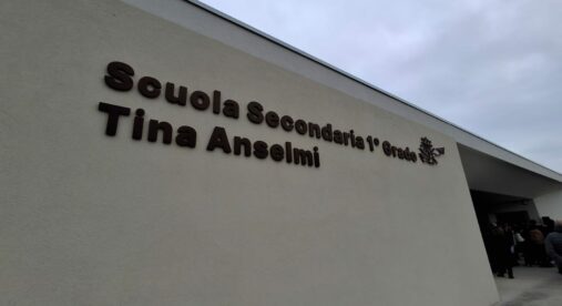 Ravarino, la scuola secondaria di primo grado intitolata a Tina Anselmi Ravarino, la scuola secondaria di primo grado intitolata a Tina Anselmi