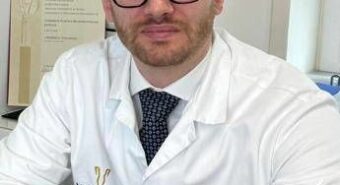 Chirurgo plastico: “Ritocchino per uomini non è più tabù, over 50 vogliono piacere”
