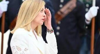 Meloni verso l’incontro con Trump tra dazi, difesa Ue e gas: i nodi da sciogliere