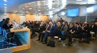 Sanità, gli italiani si fidano ancora del SSN ma sono costretti al privato dalle liste d’attesa