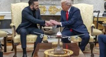 Trump, la nuova idea: “Criminali americani in carcere a El Salvador”