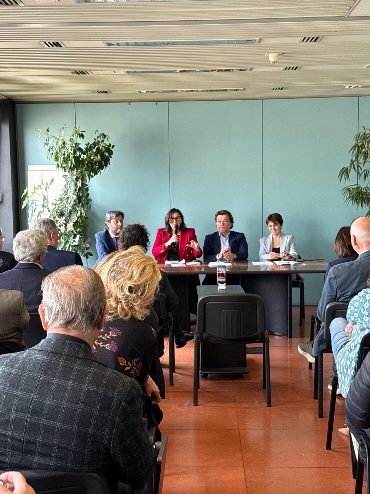Presentato il programma regionale di Forza Italia. Tassinari: “Caregiver e giovani per costruire un’Emilia Romagna più giusta”