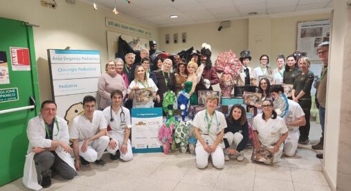 Dal Pettirosso e gli Amici del Suffragio giochi e uova di Pasqua in dono ai bambini ricoverati in Pediatria Dal Pettirosso e gli Amici del Suffragio giochi e uova di Pasqua in dono ai bambini ricoverati in Pediatria