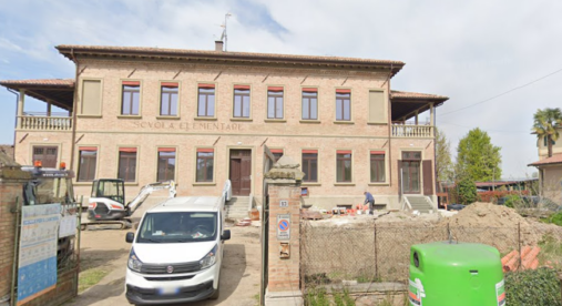 Nuovo progetto di co-abitazione per anziani residenti a Bastiglia, Bomporto, Castelfranco, Nonantola, San Cesario e Ravarino Nuovo progetto di co-abitazione per anziani residenti a Bastiglia, Bomporto, Castelfranco, Nonantola, San Cesario e Ravarino