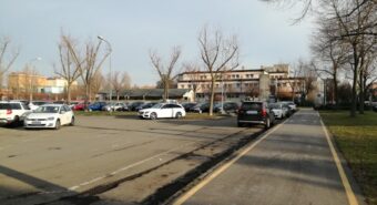 Portavano la droga nel parcheggio dell’ospedale di Carpi, al parco, al bar: smantellata gang di spacciatori