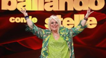 Ballando, Rossella Erra sotto attacco: “Mi augurano la morte per un tesoretto”