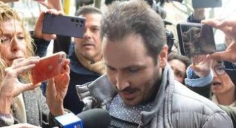 “Chiara Poggi ha respinto Sempio, lui l’ha uccisa sulle scale”, le accuse della procura