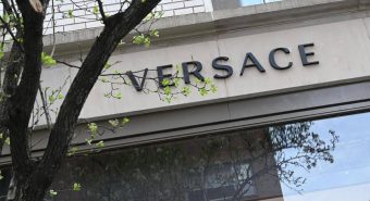 Dario Vitale lascia Versace a due giorni dall’acquisizione da parte del gruppo Prada