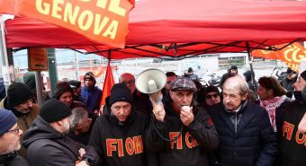 Ex Ilva, sciopero a oltranza a Taranto e bloccata e autostrada a Genova