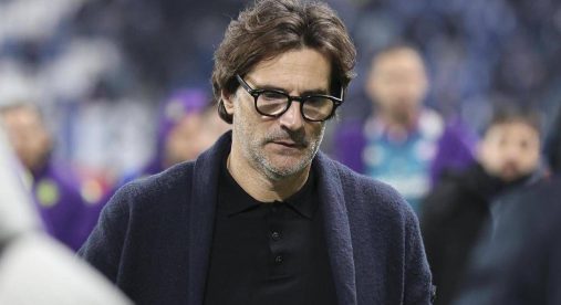 Fiorentina-Verona 1-2, crisi senza fine per i viola ultimi. Giocatori in lacrime Fiorentina-Verona 1-2, crisi senza fine per i viola ultimi. Giocatori in lacrime