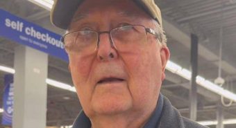 “Ho 88 anni e devo lavorare”, il web gli dona 1 milione e lo manda in pensione