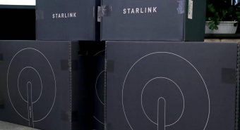 Ucraina, Starlink: “Soldati di Kiev salvi grazie alla nostra tecnologia”
