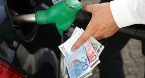 Carburanti, verso proroga taglio prezzi: quanto costano oggi benzina e diesel