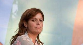 Ilaria Salis e la perquisizione in hotel a Roma: "Italia ormai è un regime" Ilaria Salis e la perquisizione in hotel a Roma: "Italia ormai è un regime"