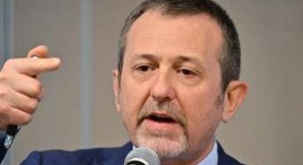 Indagine su società famiglia Caroccia, la difesa: “A pm dimostreremo estraneità Delmastro”