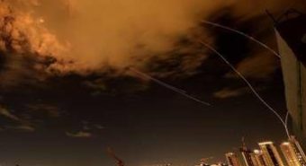 Iran, Israele: "Missili lanciati contro di noi potrebbero colpire anche l'Italia" Iran, Israele: "Missili lanciati contro di noi potrebbero colpire anche l'Italia"