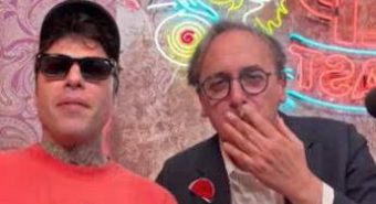 Bonelli e la gag dello spinello da Fedez: “Niente di preparato, ho fumato per lanciare un messaggio”