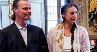 Famiglia nel bosco, no al ricorso dei Trevallion: confermato l’allontanamento della madre dai figli