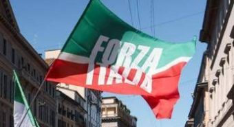 Forza Italia, spunta documento azzurri in Campania: “Partito deteriorato, commissariamento o comitato reggenza”