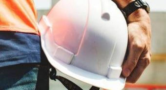 Incidenti sul lavoro, ora il rischio corre sulle strade: Roma capitale degli infortuni