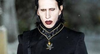 Marilyn Manson ospitato in convento dalle suore? Arriva lo stop, il post del sindaco di Ferrara