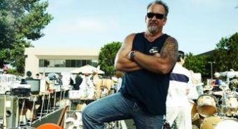 Morto Darrell Sheets, la star di ‘Affari al buio’ aveva 67 anni
