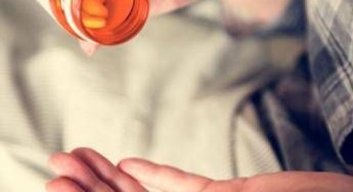 Abuso di paracetamolo negli adolescenti, Aifa: "Effetti anche irreversibili"