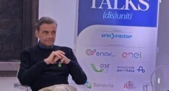 Calenda: "No al riarmo? Il Papa fa il Papa, ma io non sono d'accordo" Calenda: "No al riarmo? Il Papa fa il Papa, ma io non sono d'accordo"